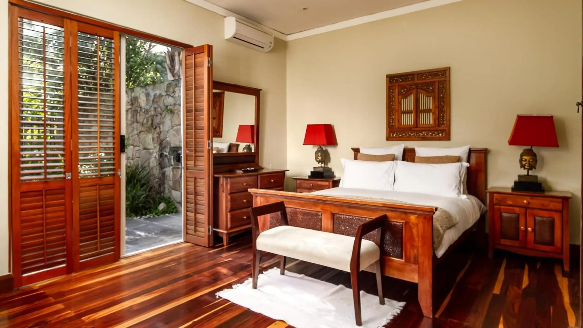 The Cape Bali Luxury Villa With Ocean Views In Camps Bay Cape Town