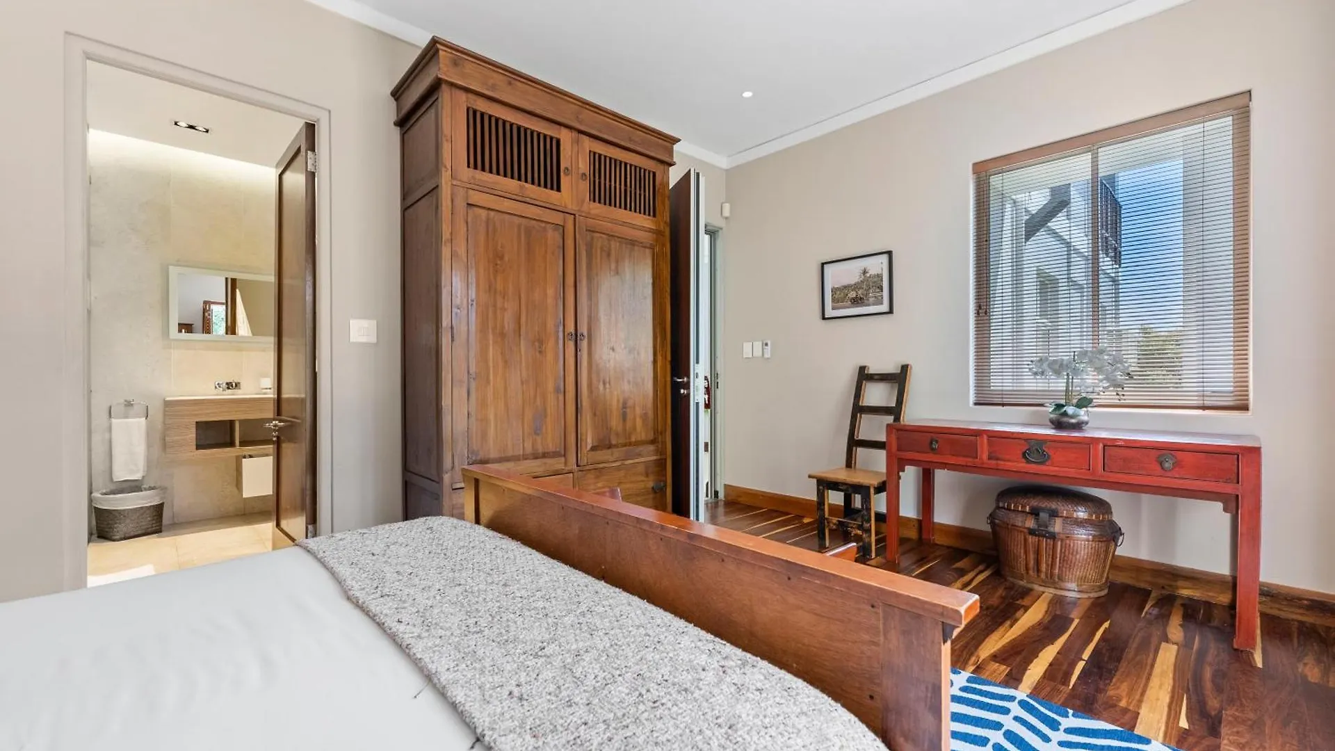 The Cape Bali Luxury Villa With Ocean Views In Camps Bay Cape Town
