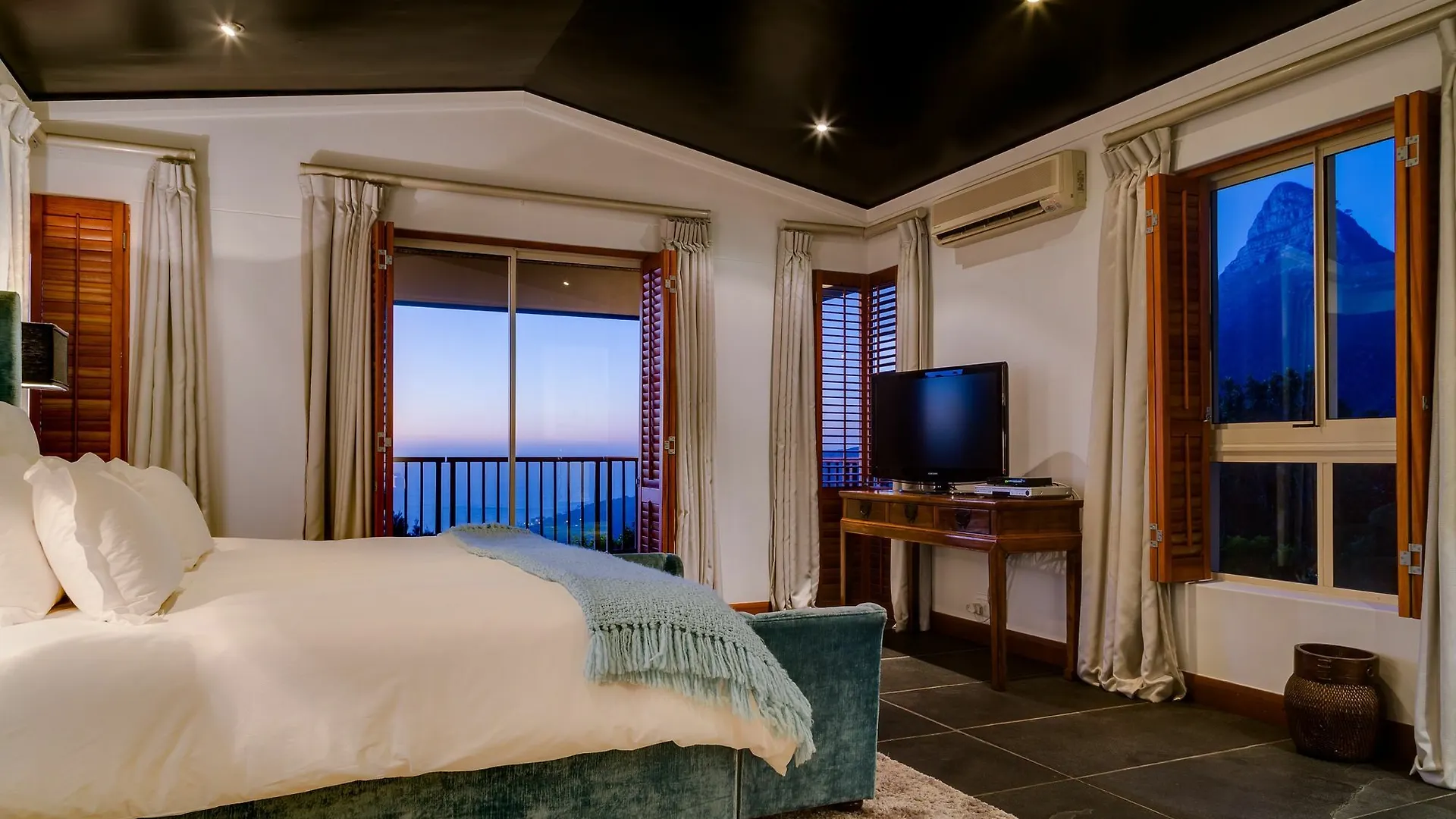 The Cape Bali Luxury Villa With Ocean Views In Camps Bay Cape Town 0*,